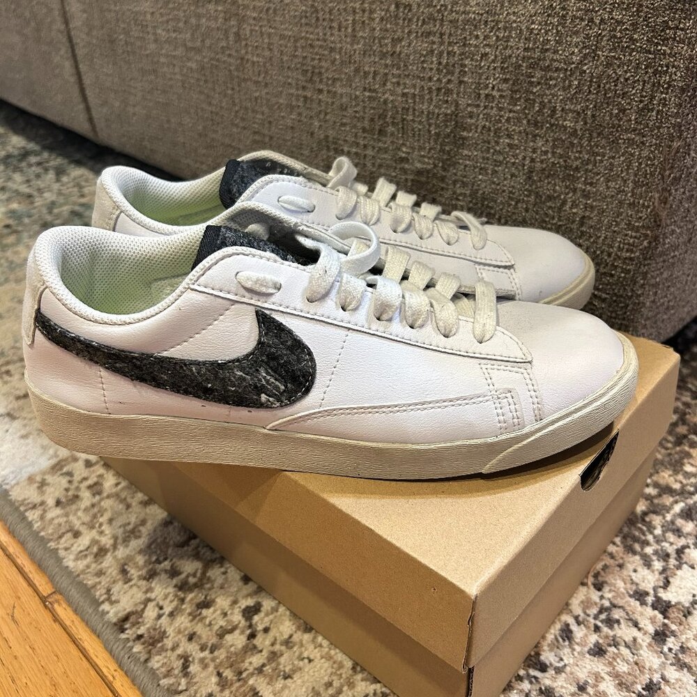 Nike Blazer Low SE Recycled Wool Pack - Size 9.5 Womens